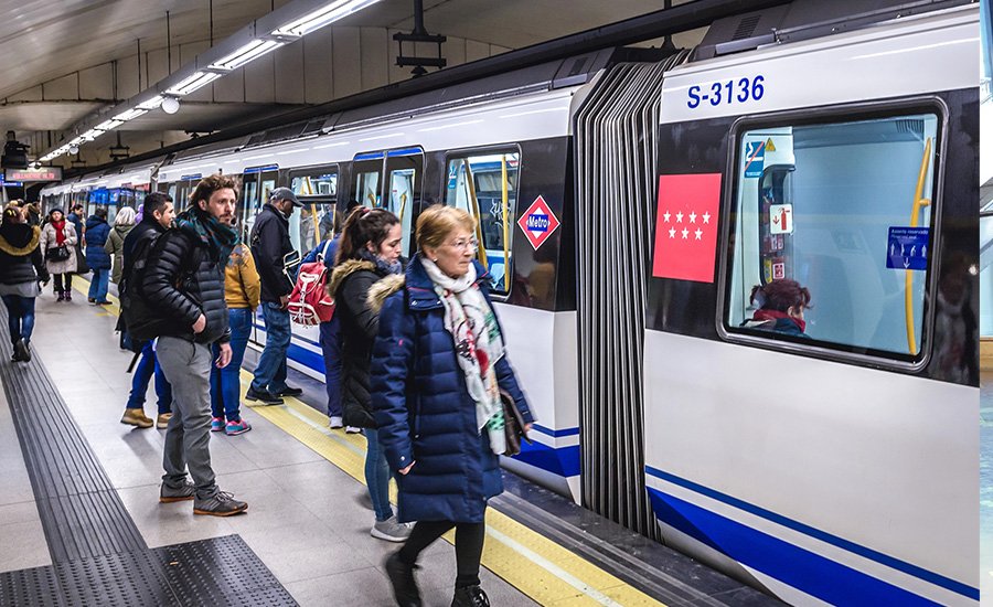 metro openbaar vervoer madrid